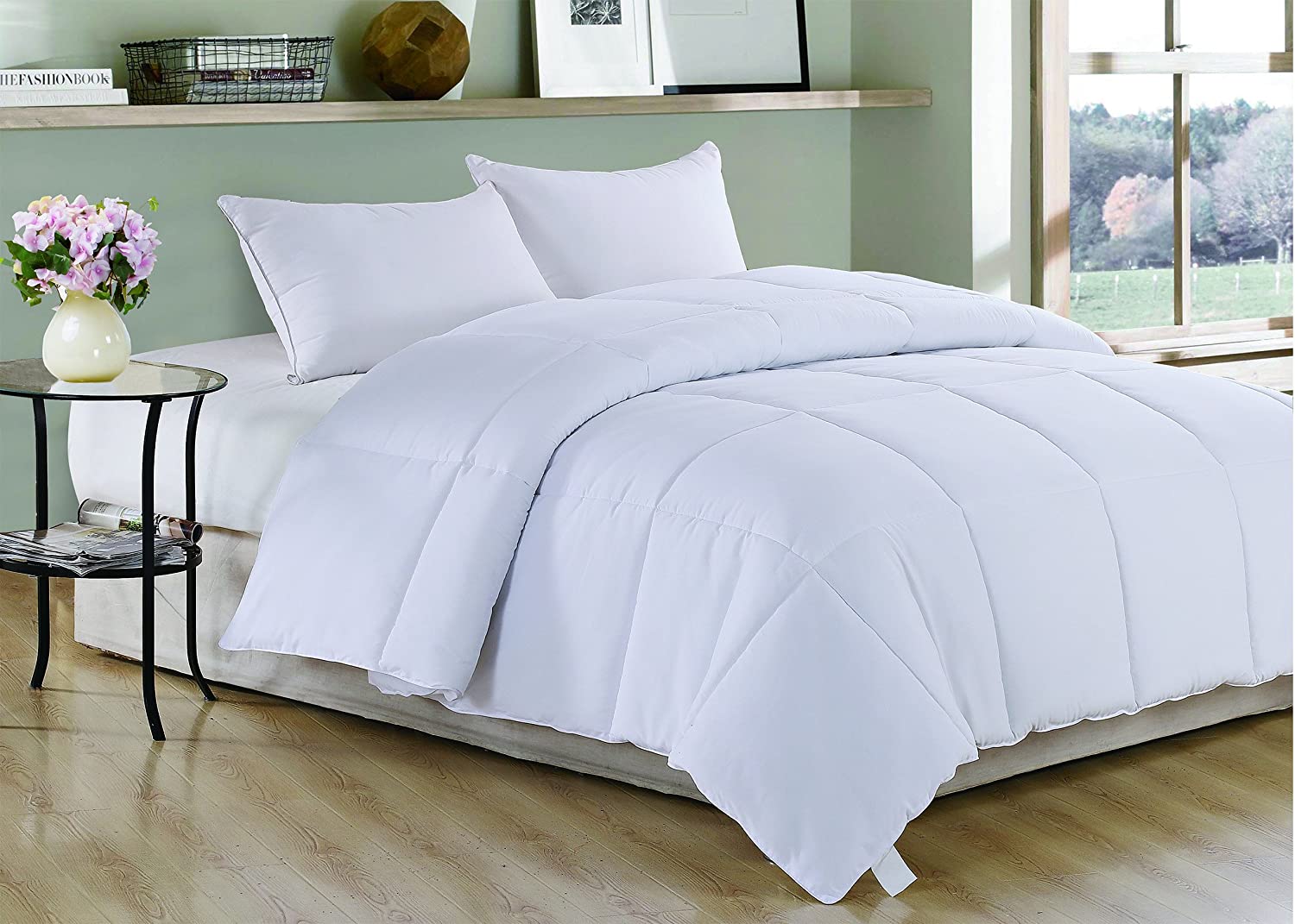 White Twin Microfiber Thread Count Down Alternative Duvet Insert - Image 7