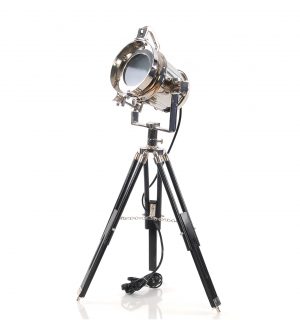 29" Silver Tripod With Metal Novelty Shade