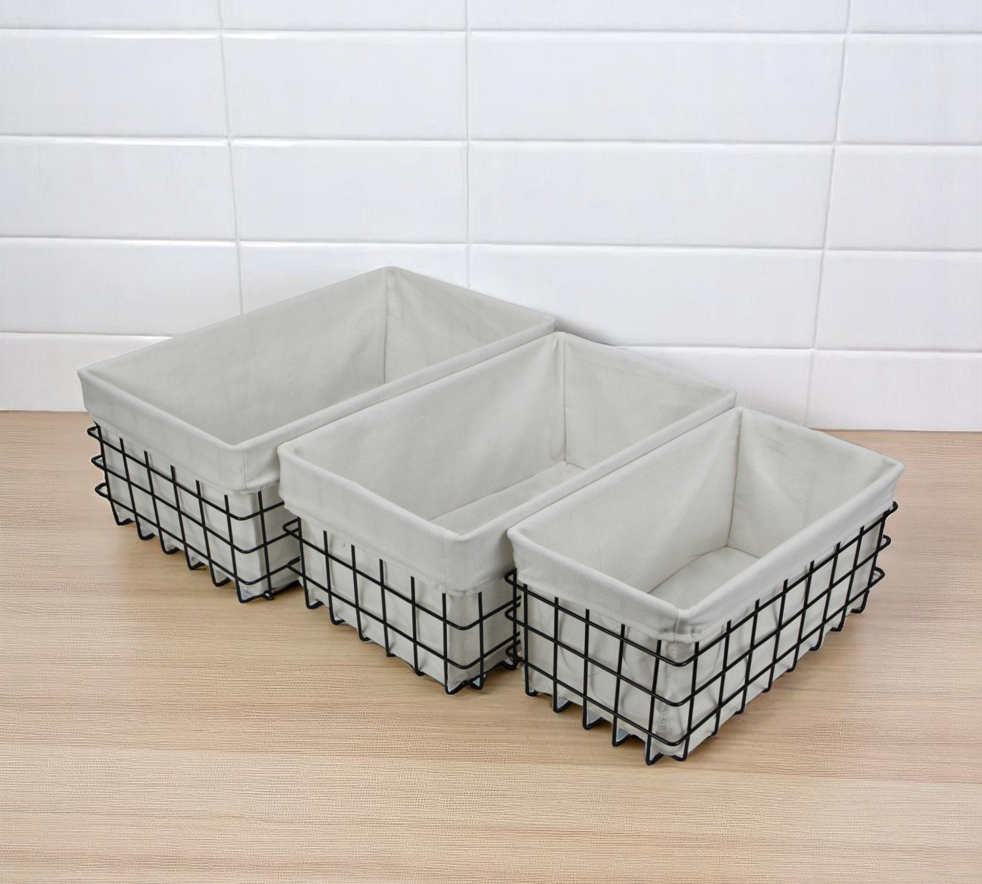 Set Of 3 Rectangular White Fabric Lined Metal Wire Baskets