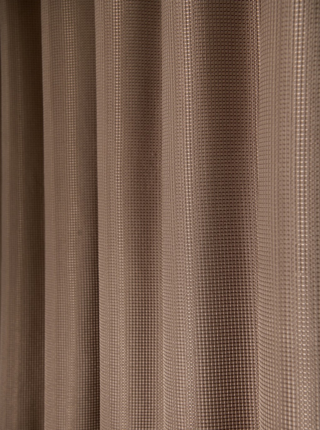 Luxurious Mocha Waffle Weave Shower Curtain - Image 4