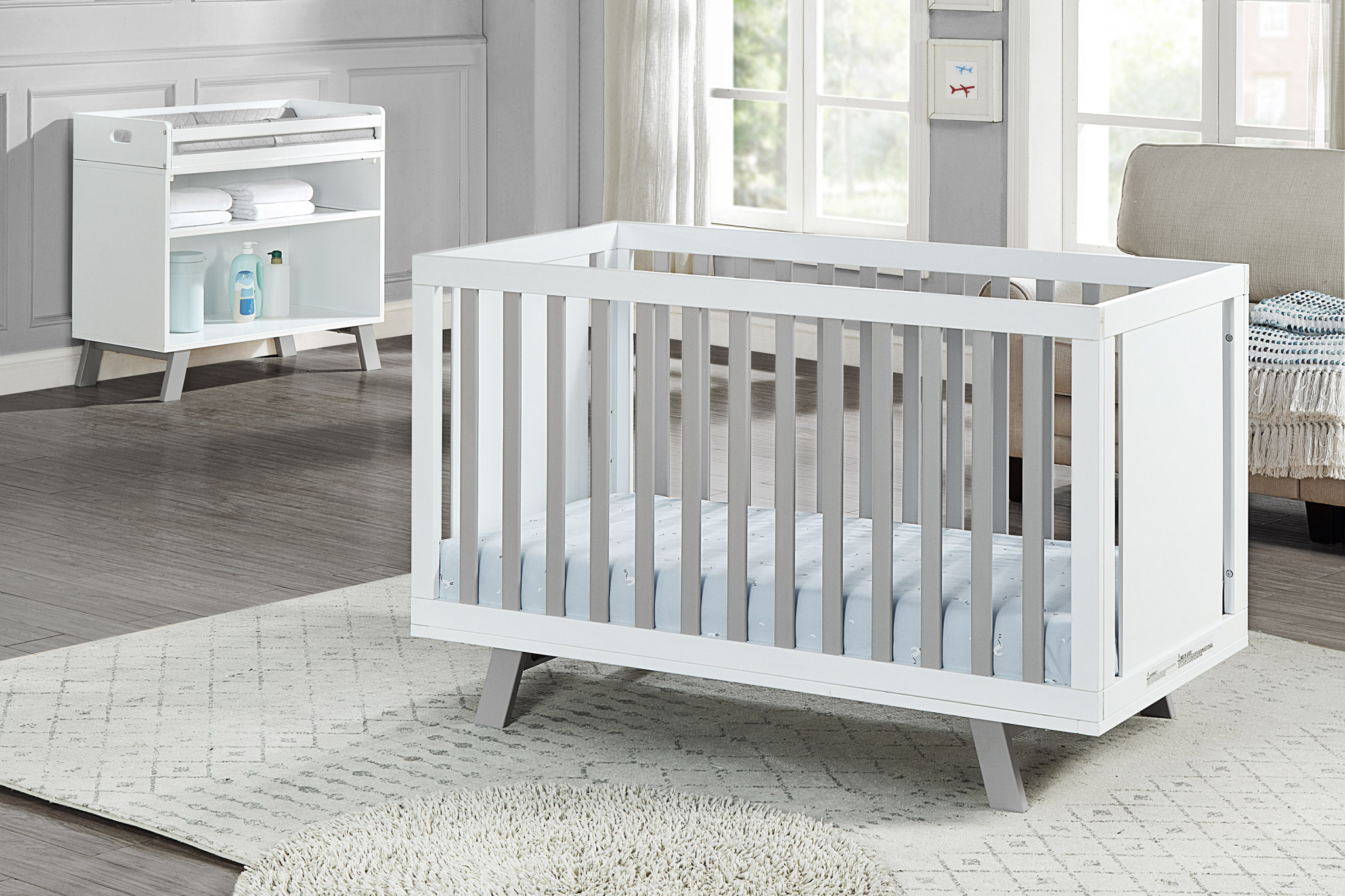 Gray and White Solid and Manufactured Wood Standard Three In One Convertible Crib - Image 8